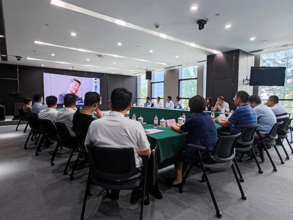 以案為鑒筑防線(xiàn)，警鐘長(zhǎng)鳴促廉潔
